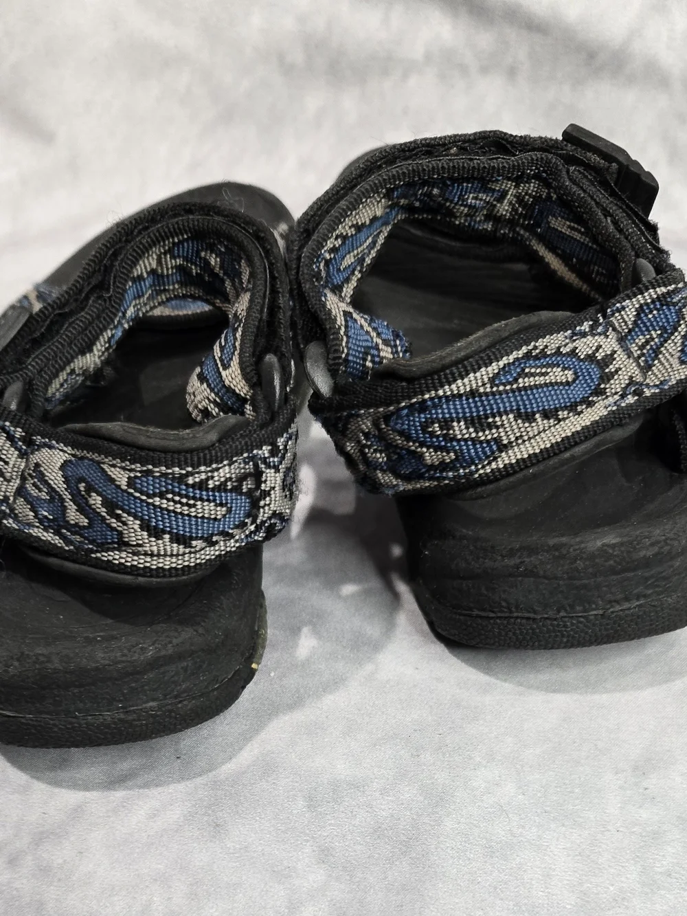 vintage Teva Terradactyl hiking sandals